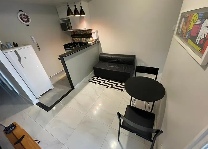 Lindo Apartamento Em Copacabana